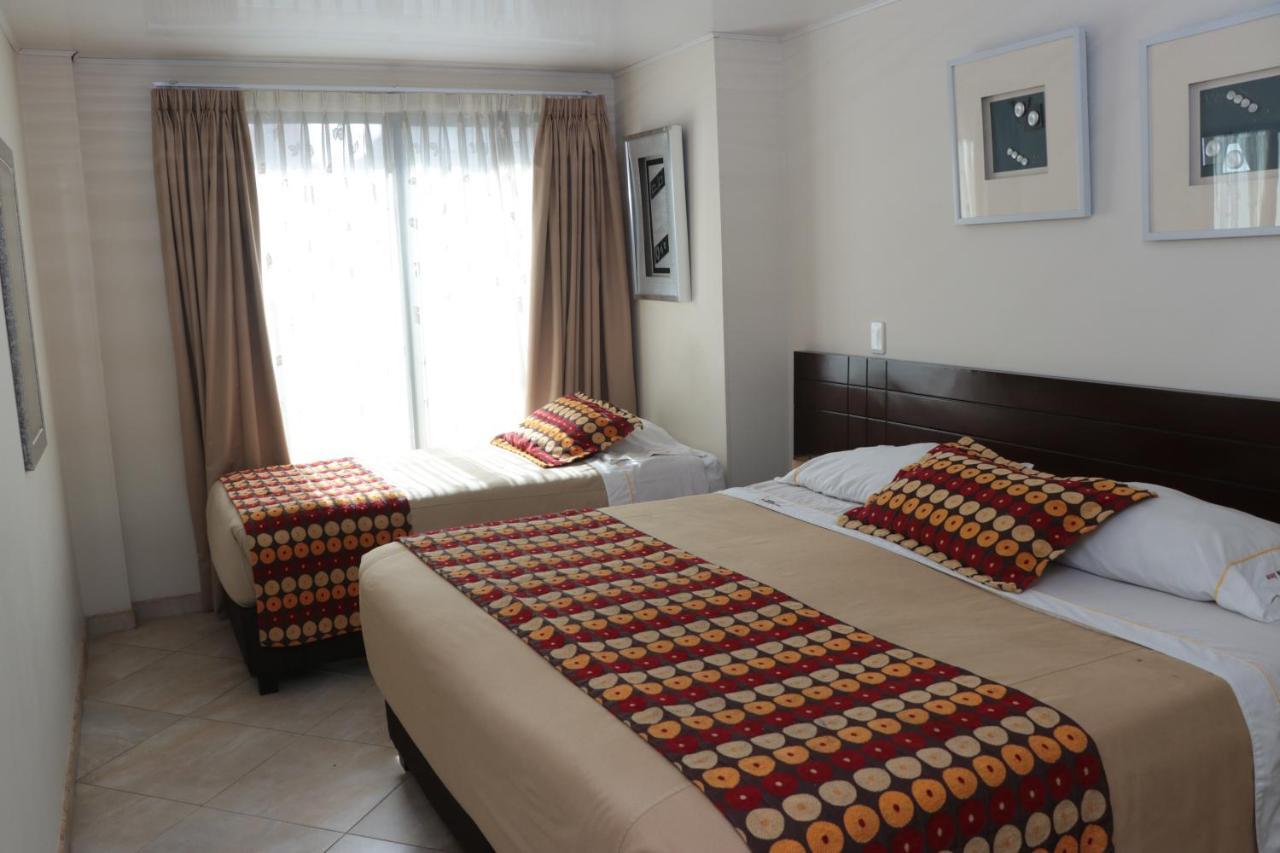 Hoteles Bogota Inn Lago Chico Zona Rosa ภายนอก รูปภาพ
